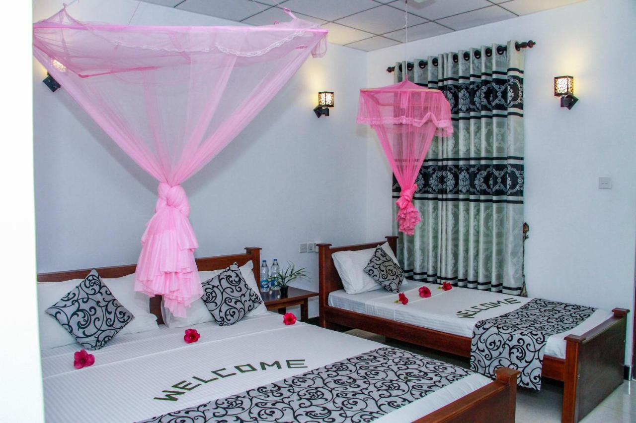 Nimsara Lodge Sigiriya Eksteriør bilde